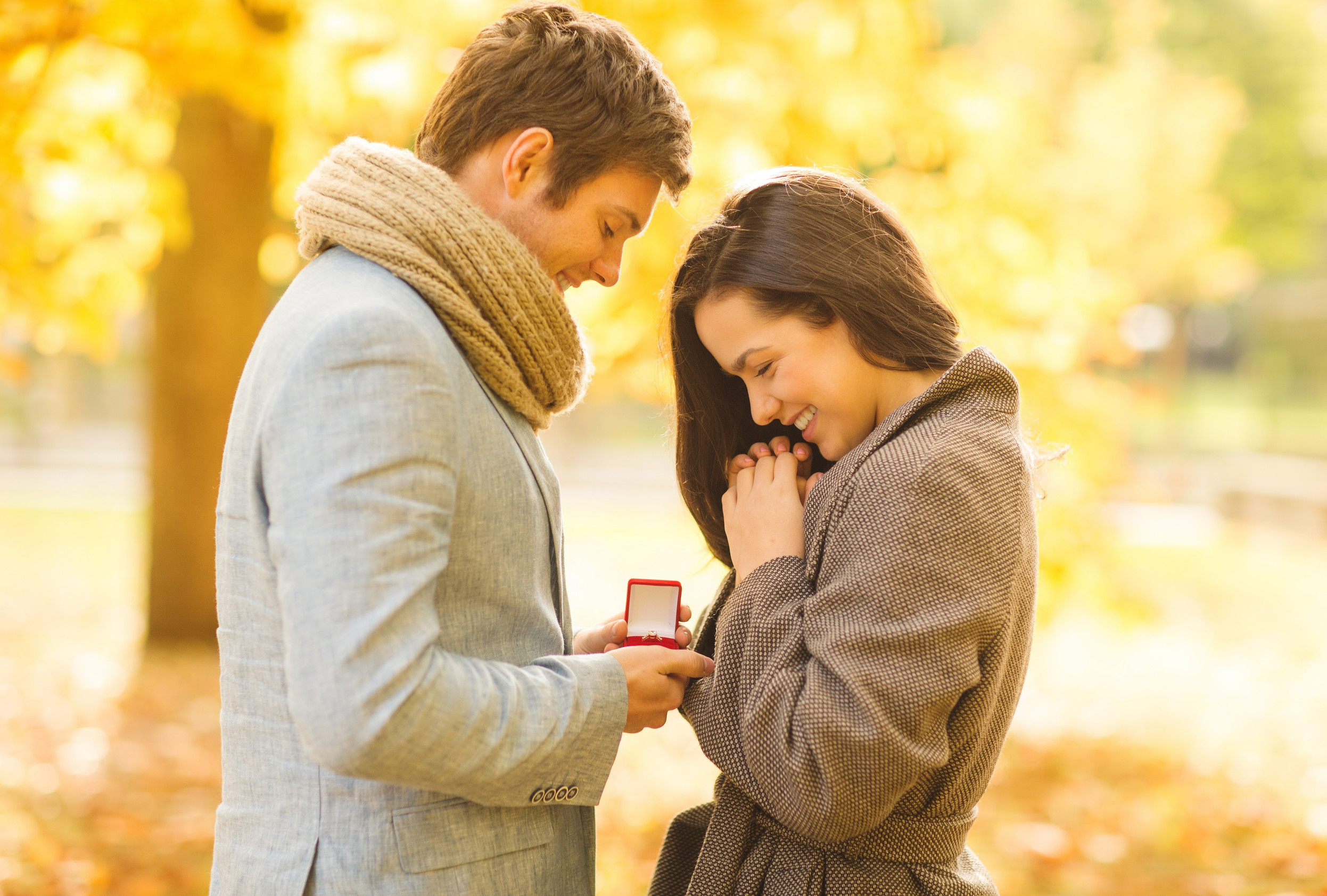 6 Questions to Ask Before Giving Her A Ring