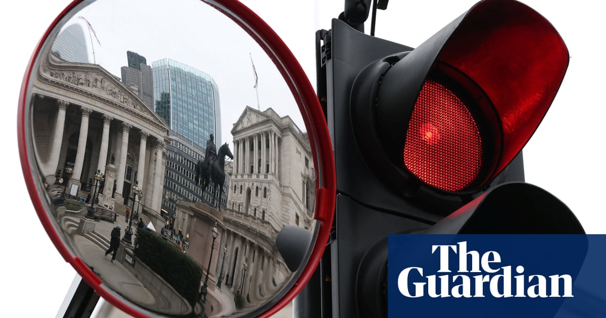 Bank of England cuts interest rates to 4.5% amid fears over weak UK growth