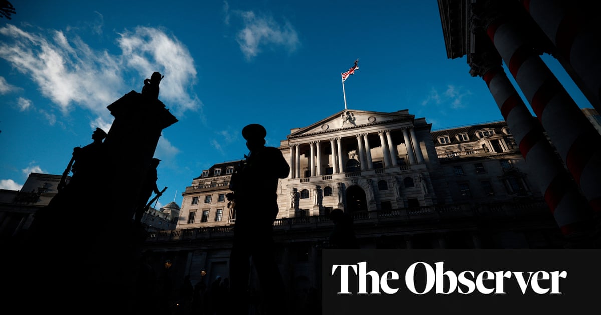 Pressure rises on Bank of England and the Fed as the interest rate debate gets political